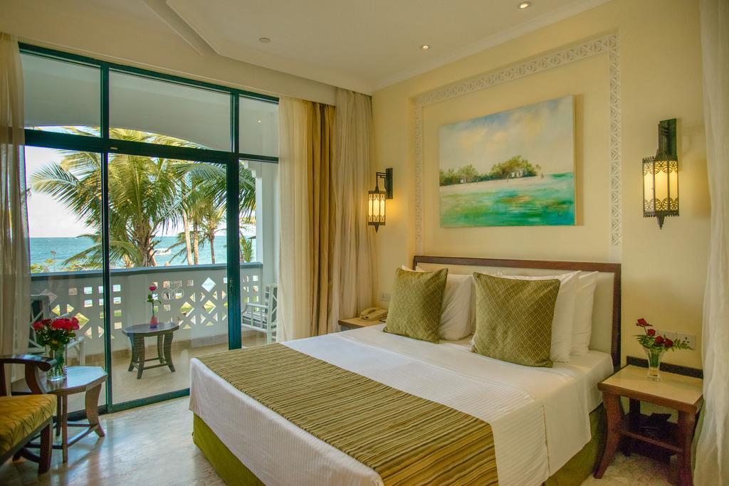 Sarova Whitesands Beach Resort & Spa Mombasa Esterno foto